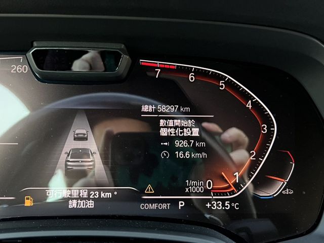 M-Sport 總代理 一手車 原版件 跑5.8萬公里 原廠保養 里程保證  第13張相片