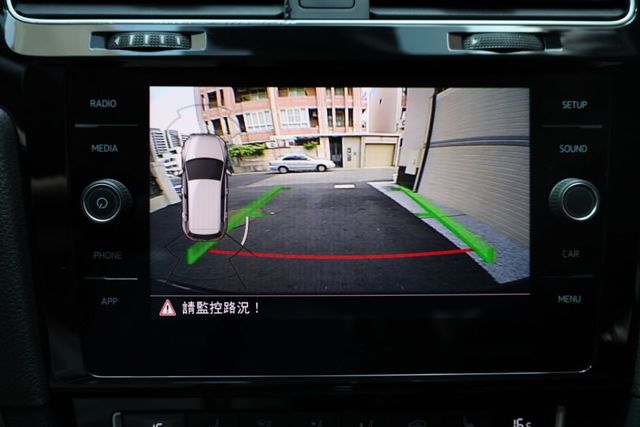 Highline 一手車 原鈑件 跑7.3萬公里 定期保養 里程保證  第18張相片