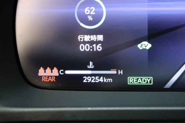 皇家版 2.4油電渦輪  一手車 原鈑件 跑2.9萬公里 原廠保養 里程保證 新車保固中  第17張相片