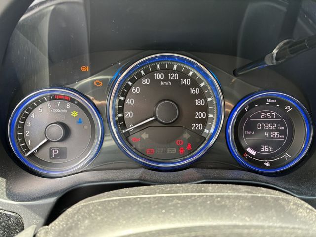 VTi-S 跑七萬三 一手車 原版件 原廠保養 里程保證  第6張相片