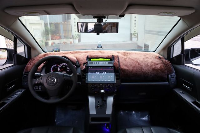 旗艦版 原鈑件 定期保養 里程保證 有雙滑門 IKEY  第14張相片