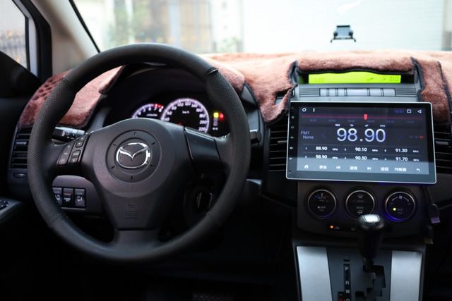 旗艦版 原鈑件 定期保養 里程保證 有雙滑門 IKEY  第15張相片