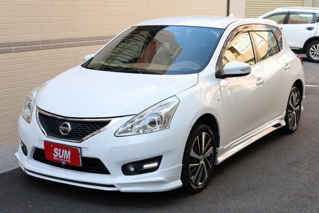 豪華版 IKEY 摸門 空力套件 影音 特仕版鋁圈 跑十一萬 無事故 無泡水 定期保養 里程保證 已認證  第2張相片