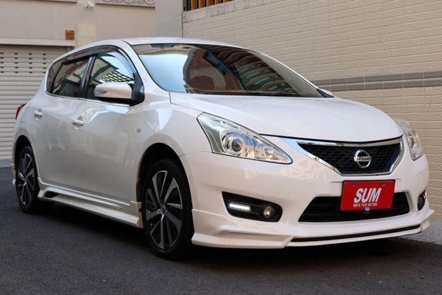 豪華版 IKEY 摸門 空力套件 影音 特仕版鋁圈 跑十一萬 無事故 無泡水 定期保養 里程保證 已認證  第4張相片