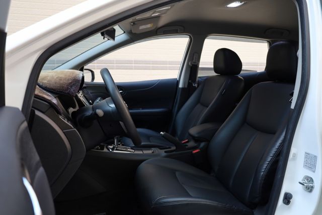 豪華版 IKEY 摸門 空力套件 影音 特仕版鋁圈 跑十一萬 無事故 無泡水 定期保養 里程保證 已認證  第10張相片