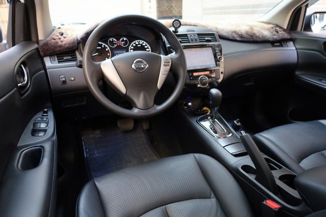 豪華版 IKEY 摸門 空力套件 影音 特仕版鋁圈 跑十一萬 無事故 無泡水 定期保養 里程保證 已認證  第11張相片