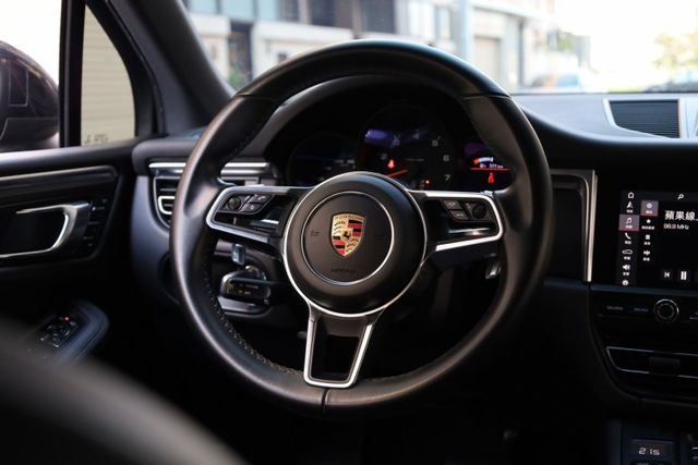 2.0T 原鈑件 定期保養 里程保證 有定速 車道偏離 電動記憶座椅  第14張相片