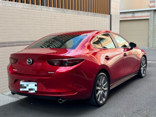 4D 2.0頂級型 跑七萬公里 原廠保養 里程保證  第2張相片