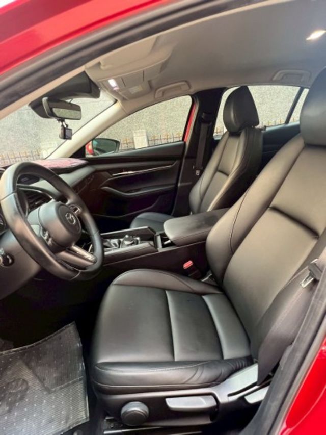 4D 2.0頂級型 跑七萬公里 原廠保養 里程保證  第4張相片