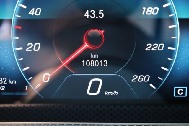 2019年式 總代理 原鈑件 原廠保養 里程保證 有定速 盲點 電動記憶座椅  第16張相片