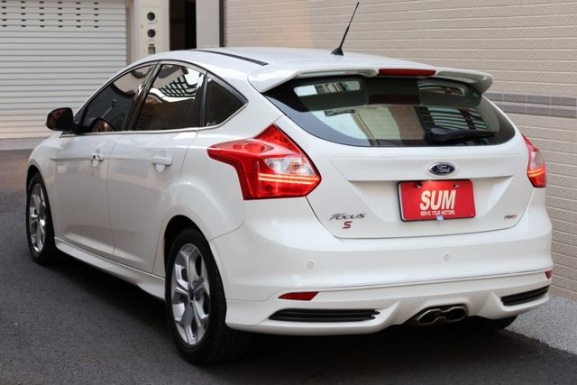 柴油 原鈑件 無事故 無泡水 里程保證 升級ST套件 影音 剛整理DPF 噴油嘴 換壓縮機 隔熱紙 輪胎 保養紀錄齊全  第8張相片