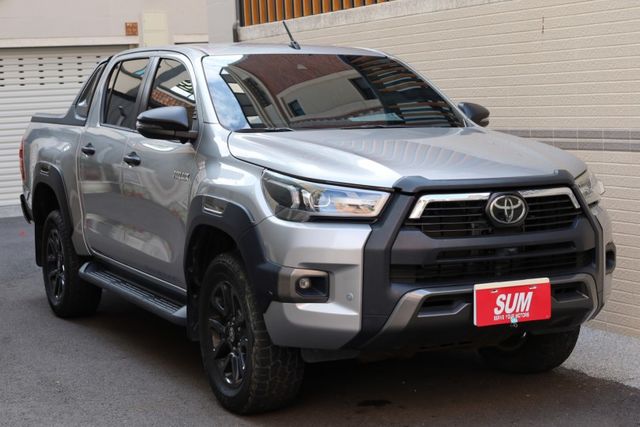 2.8 原鈑件 跑七萬二 無泡水 無事故 原廠保養 里程保證  第3張相片