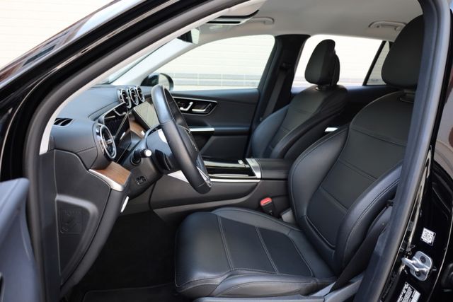 台灣一手 原鈑件 跑三萬八公里 定期保養 里程保證  第11張相片