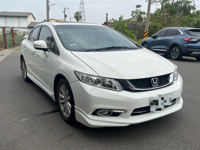 VTi-S 一手車 原鈑件 跑十四萬 里程保證 定期保養  第3張相片