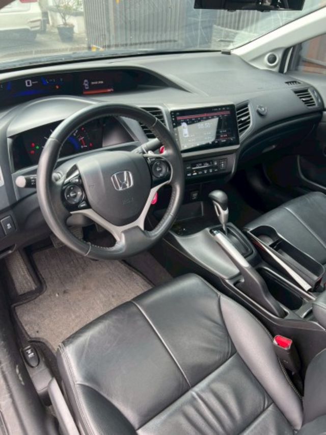 VTi-S 一手車 原鈑件 跑十四萬 里程保證 定期保養  第5張相片