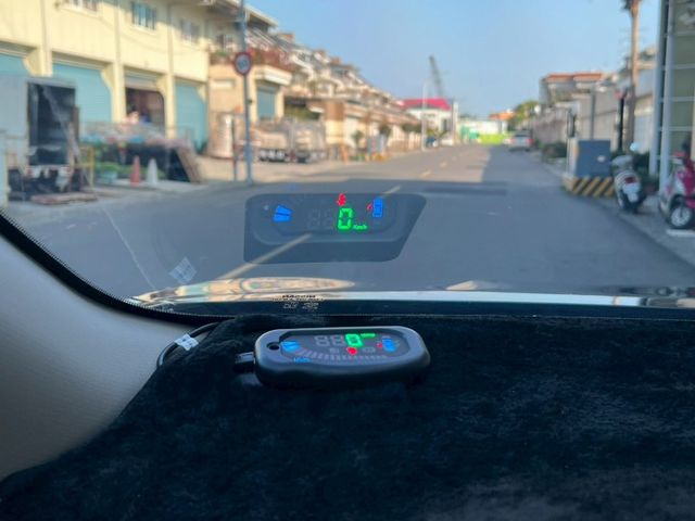 智行版 原鈑件 跑三萬九 原廠保養 里程保證  第9張相片