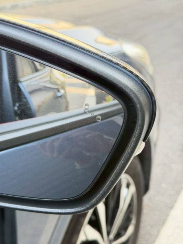 EcoBoost ST-Line X 一手車 原鈑件 僅跑六萬五 定期保養 里程保證  第8張相片