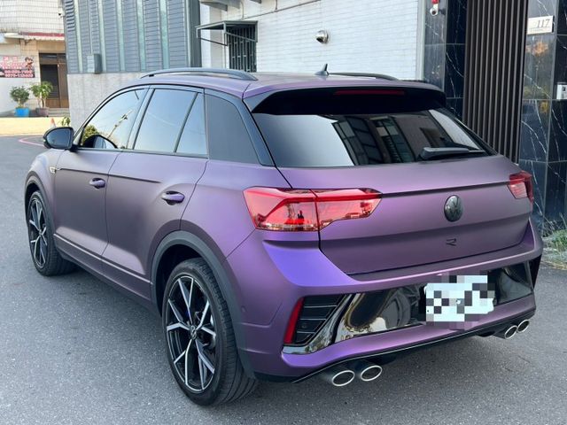2024.3領牌/2024年式 T-Roc R 原鈑件 原廠保養 新車保固中 已認證 底色為藍色  第4張相片