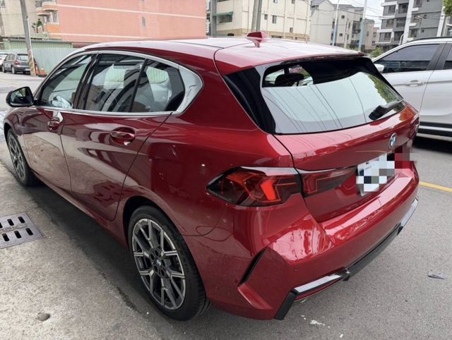 2026年式 120i 全新中獎車 原鈑件 新車保固中 僅跑100公里 里程保證  第6張相片