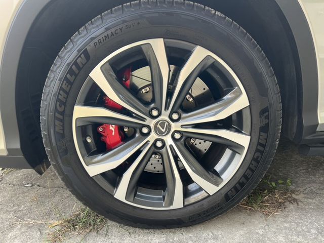 旗艦版 原鈑件 原廠保養 里程保證 有全景天窗 Ikey 升級拉桿 卡鉗 防撞門條  第9張相片