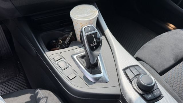M Sport 原鈑件 定期保養 里程保證 有IKEY 定速 電動記憶座椅  第8張相片