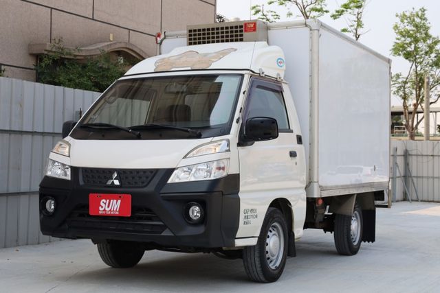 廂式冷凍 手排 原鈑件 跑十萬六 定期保養 里程保證  第2張相片