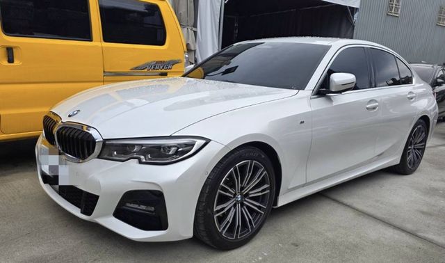 M版 總代理 原鈑件 定期保養 里程保證 內外漂亮 已認證  第1張相片