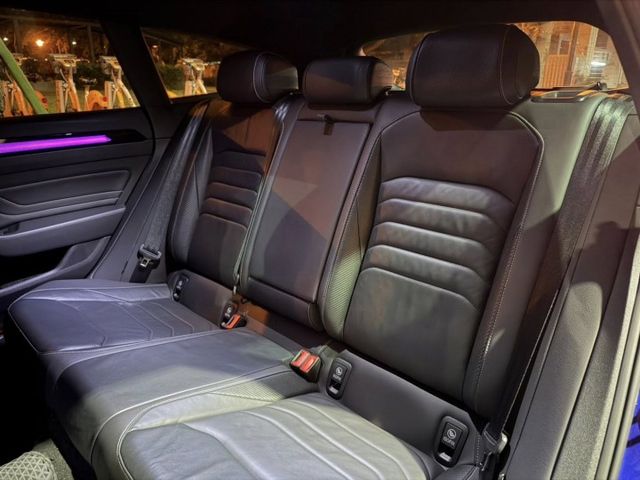 Arteon Shooting Brake 430 R-Line 一手車 原鈑件 跑3.3萬 新車保固中  第3張相片