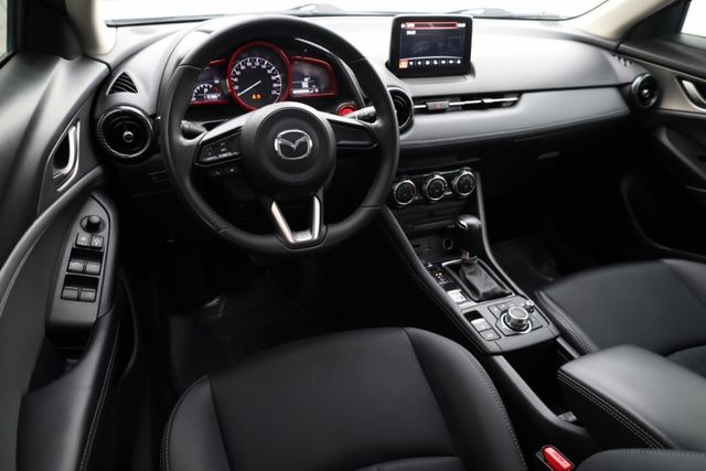 2.0 原鈑件 定期保養 里程保證 內外漂亮如新 有倒車影像 免鑰匙啟動  第11張相片