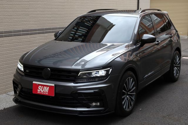 330TSI 頂級版 升級R-LINE套件 原版件 僅跑8萬公里 輪胎9成新 車主極度愛車  第2張相片