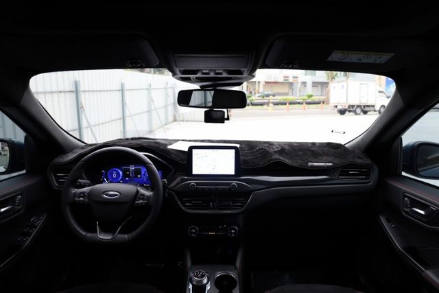 EcoBoost ST-Line AWD一手車 原鈑件 原廠保養 里程保證  第13張相片