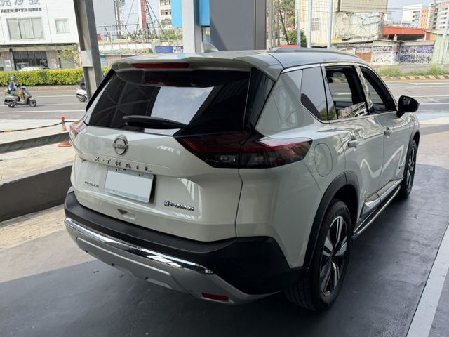 e-POWER 一手車 原鈑件 原廠保養 里程保證 新車保固中  第2張相片