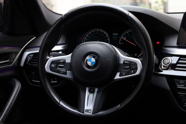 M Sport 無事故 無泡水 定期保養 里程保證 已認證  第15張相片