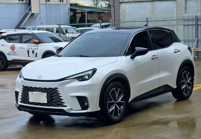 Active+ 2024年式  一手車 原鈑件 跑3.9萬公里 原廠保養 里程保證 新車保固中  第1張相片