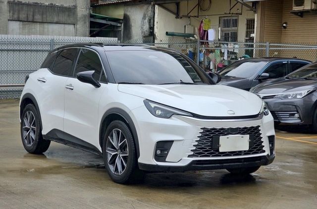 Active+ 2024年式  一手車 原鈑件 跑3.9萬公里 原廠保養 里程保證 新車保固中  第3張相片