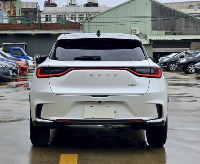 Active+ 2024年式  一手車 原鈑件 跑3.9萬公里 原廠保養 里程保證 新車保固中  第5張相片