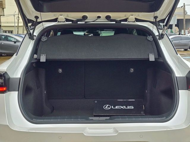 Active+ 2024年式  一手車 原鈑件 跑3.9萬公里 原廠保養 里程保證 新車保固中  第10張相片