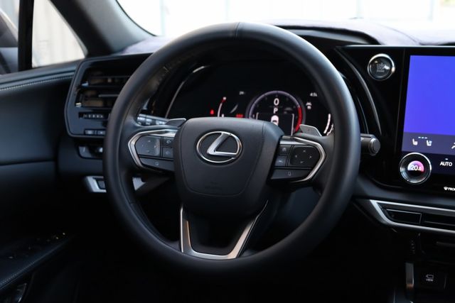 頂級版 一手車 跑兩萬三 原廠保養 里程保證 新車保固中 升級360環景  第15張相片