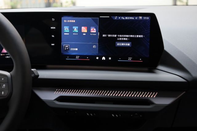 2026年式 120i 全新中獎車 原鈑件 新車保固中 僅跑100公里 里程保證  第15張相片