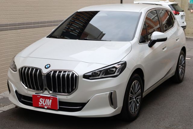 Luxury限量版 僅跑兩萬七 一手車 原鈑件 原廠保養 里程保證 新車保固中  第2張相片
