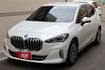 Luxury限量版 僅跑兩萬七 一手車 原鈑件 原廠保養 里程保證 新車保固中  第2張縮圖