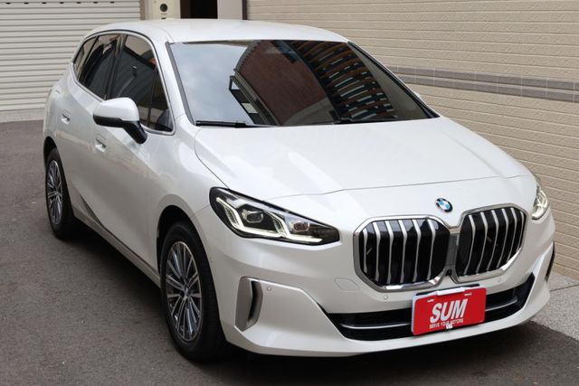 Luxury限量版 僅跑兩萬七 一手車 原鈑件 原廠保養 里程保證 新車保固中  第4張相片