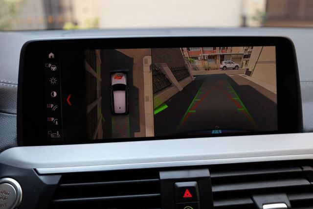 2019年式 xDrive30i豪華運動版 原鈑件 定期保養 里程保證 有5AT智慧跟車 IKEY 環景  第16張相片