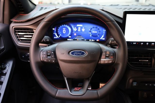 ST-Line Vignale 一手車 原鈑件 原廠保養 里程保證 加購3加3原廠全方位保固 新車保固中  第14張相片