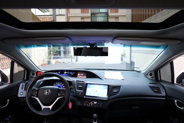 VTi-S 一手車 原鈑件 跑十四萬 里程保證 定期保養  第12張相片