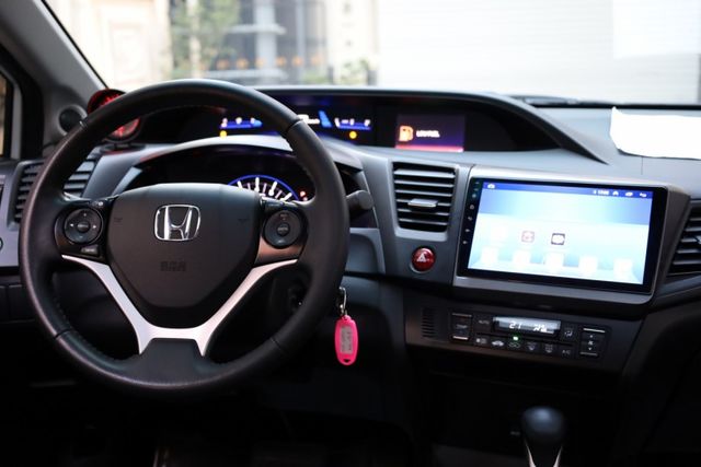 VTi-S 一手車 原鈑件 跑十四萬 里程保證 定期保養  第14張相片