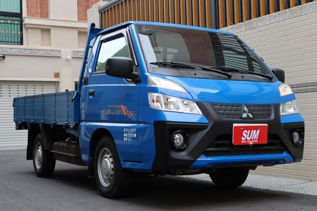 框式 自排 一手車 原鈑件 跑一萬六 新車保固中  第4張相片