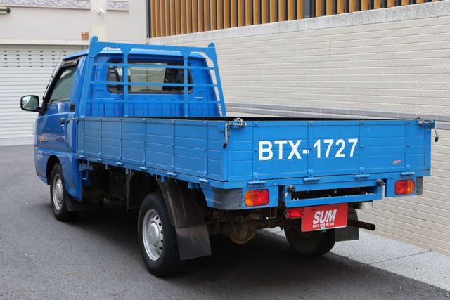 框式 自排 一手車 原鈑件 跑一萬六 新車保固中  第7張相片