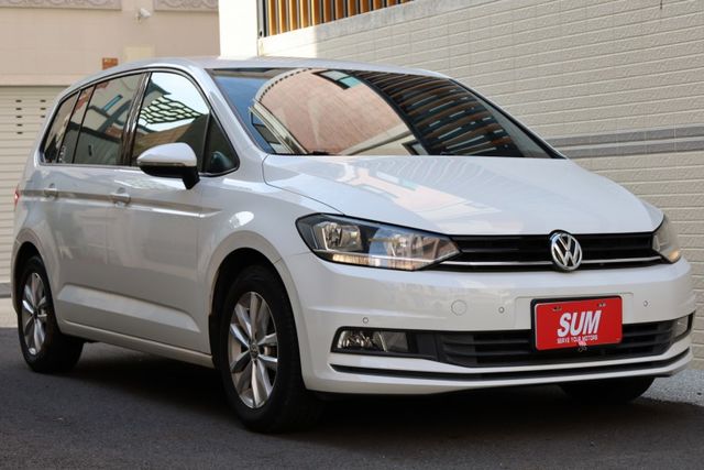 2016年式 280 TSI 小改款 汽油 一手車 原鈑件 跑十一萬 定期保養 里程保證  第3張相片