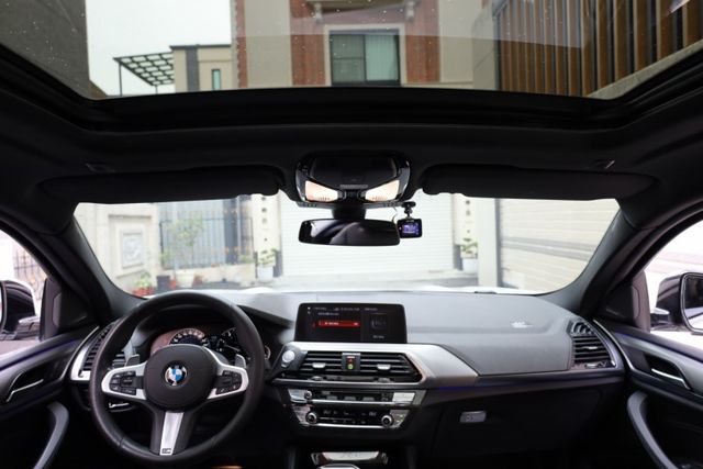 xDrive30i M Sport 原鈑件 定期保養 里程保證 360環景 全景天窗  第12張相片